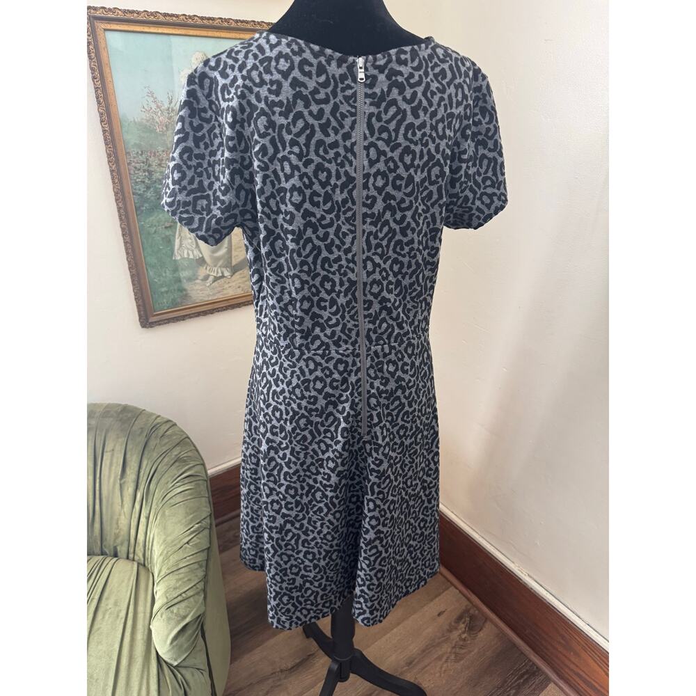 LOFT Gray Black Leopard Print Dress Women’s Size 10 Animal Print Dress - Picture 3 of 11